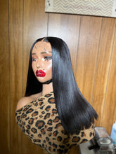 Load image into Gallery viewer, Selena Bob 12’ PREORDER